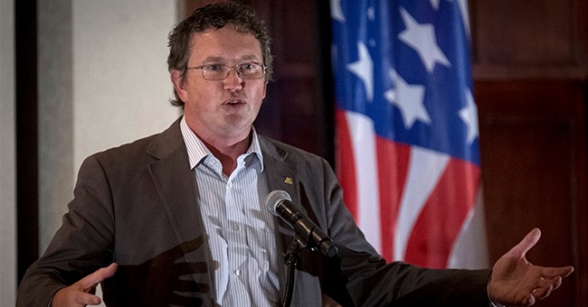 Trump Kicks Himself As He Calls to Kick Conservative Thomas Massie Out of GOP