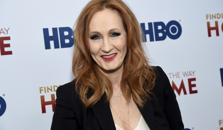 J.K. Rowling Returns Kennedy Humanitarian Award After Group's President Accuses Her Of 'Transphobia'