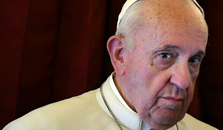 Pope Falls Sick With Unidentified Illness After Expressing Support for Coronavirus Patients, Shaking Hands With People In Square