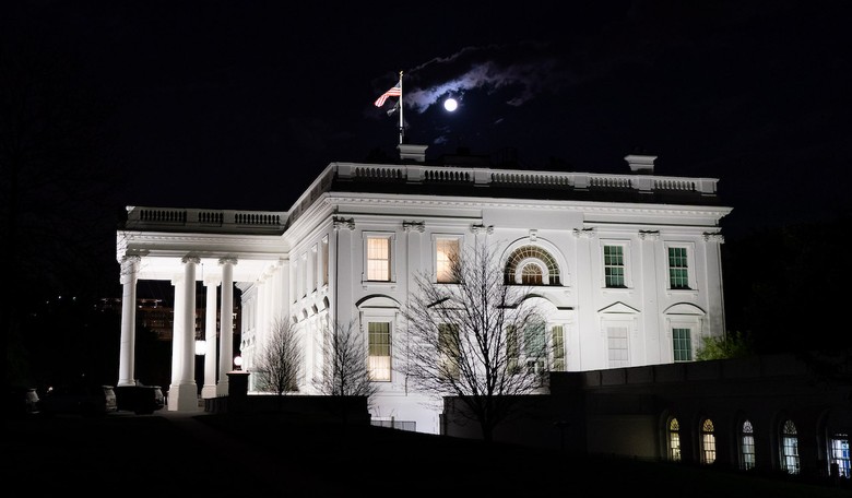 The Secret Service Knows Who Brought the Cocaine to the White House, Says Bongino