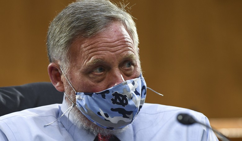 Senator Richard Burr Censured by North Carolina GOP for Voting Like a Democrat