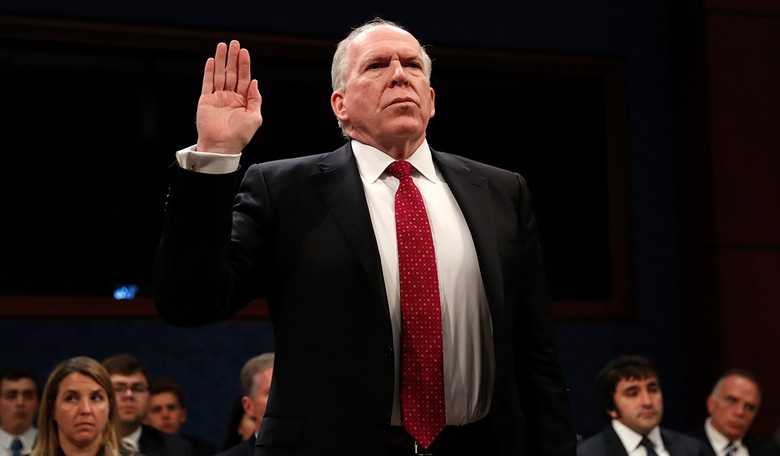 John Brennan Lies About the Steele Dossier, Fox News' Chris Wallace Just Nods Along