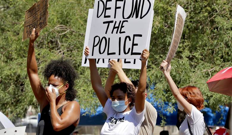 James Woods Proves Why Sending Social Workers to Respond to 911 Calls Is a BAD Idea