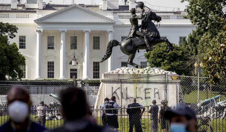 The Destruction of Statues Is Telling You More About the State of Conservatism Than It Does About the Left