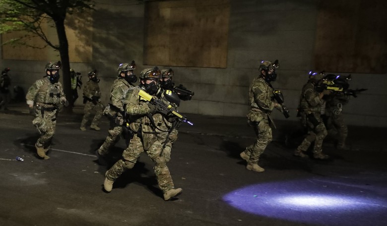 Oregon State Police Pull Out of Portland -- Local DA's Refusal To Prosecute Behind The Move?  Return of Feds At Hand?