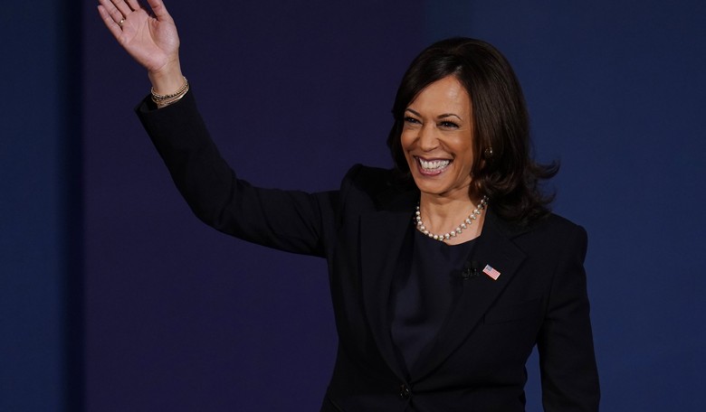 Stand-up Comic? Biden Lackey Says Kamala Harris 'Has Done a Tremendous Job' on Border Crisis
