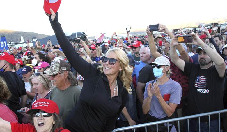 Insanity Wrap #85: What If They Held a Biden Inaugural and Nobody But Trump Fans Came?