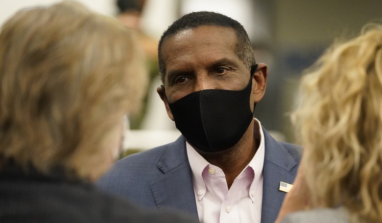 Hakeem Jeffries Outrageously Smears Burgess Owens Over Electoral Count Vote, But Owens Finishes Him Off With Facts