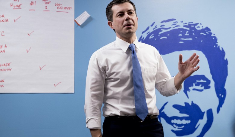 Republicans Demand 'Completely Unqualified' Buttigieg Answer Questions About Supply Chain Crisis