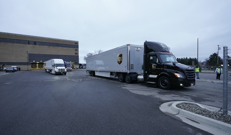 The Biden Administration Ignores Trucking Industry Recommendations for a New Driver Training Program