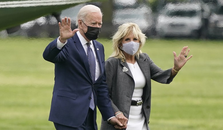 Who's Really Running the Country? A Jill Biden Photo Has Us Wondering