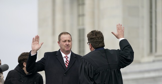 In the Ongoing Mask Mandate Battle, Missouri AG Eric Schmitt Makes the Case for Freedom