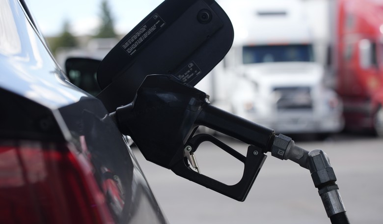 Oregon Drivers Now Allowed to Pump Their Own Gas