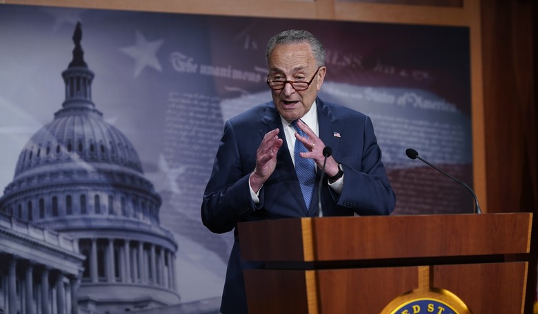 Democrats' Year-End Agenda Tripped Up by GOP Block of Defense Spending Bill