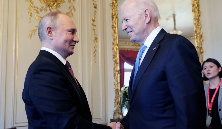 BREAKING: Joe Biden Calls for Vladimir Putin to Face War Crimes Trial for Atrocities in Ukraine