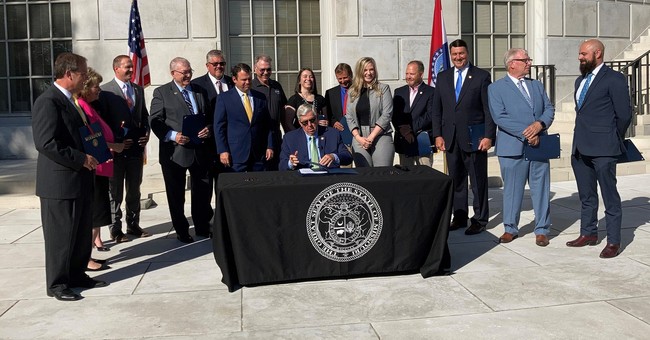 A Second Amendment Showdown Is Shaping up Between Missouri and the Biden Administration