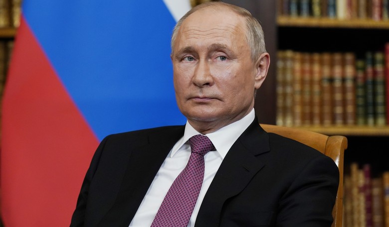 Ukraine Intel Official Says Putin Survived Assassination Attempt Two Months Ago