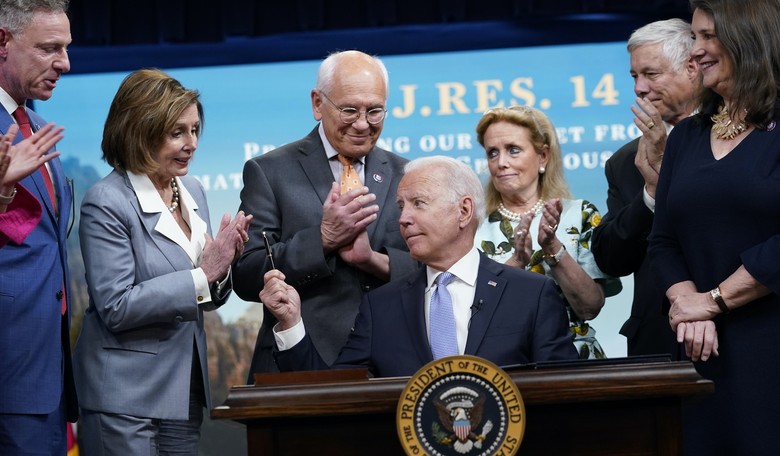 Democrats Are Trying to Recreate the 2008 Financial Crisis and You Should Be Asking Why