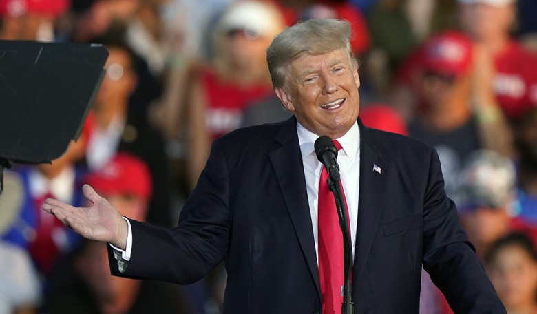Trump Calls out Democrats as the Reason for Vaccine Hesitancy