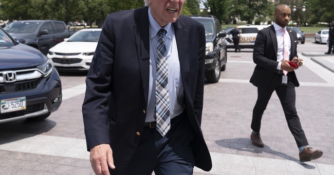 Bernie Sanders Is Pretending to Be a Fighter Again