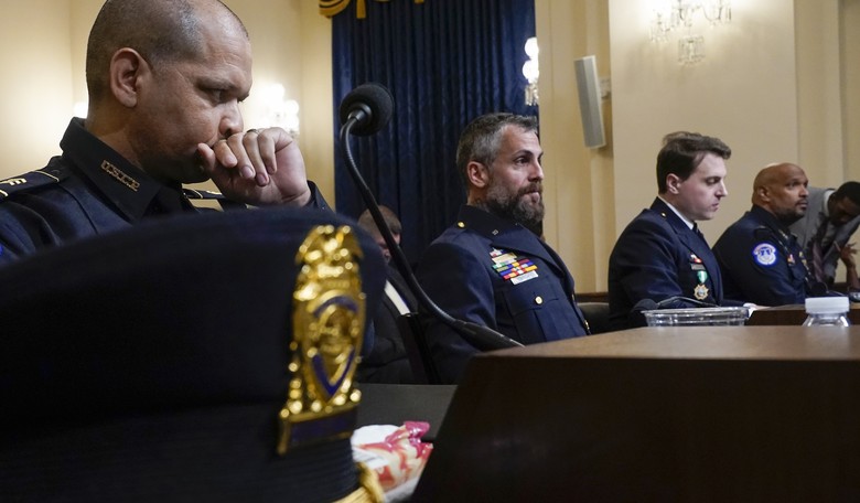 Six Capitol Cops Face Disciplinary Action for, Among Other Things, Taking Selfies With 'Insurrectionists' on Jan. 6