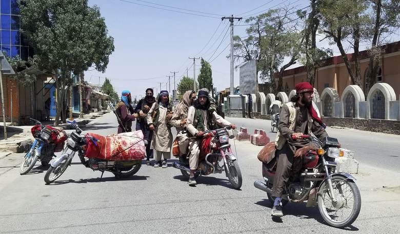 Brother of Ousted Afghan President Throws His Support Behind the Taliban