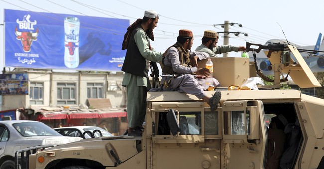 Pentagon Apparently Unaware of Kabul Embassy's Warning to Avoid Airport