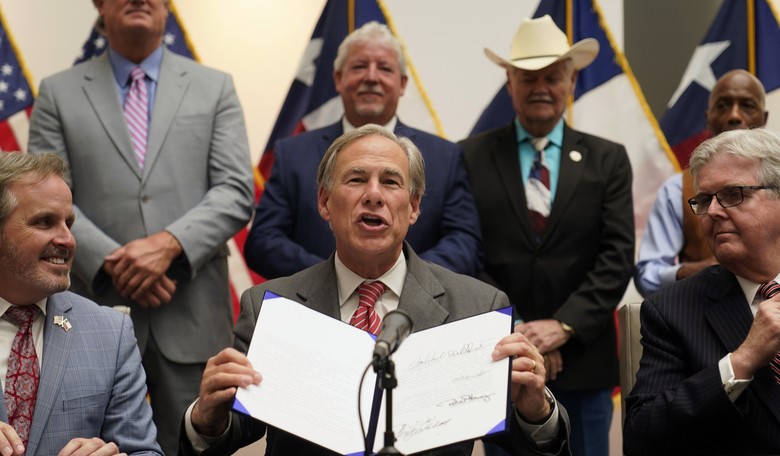 Judge Issues Restraining Order on Gov. Abbott Transgender Directive Over Kids