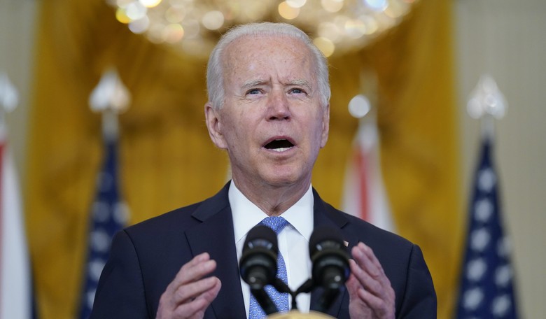 Biden Lies Yet Again About Manchin and WH Has to Rush to Clean It Up