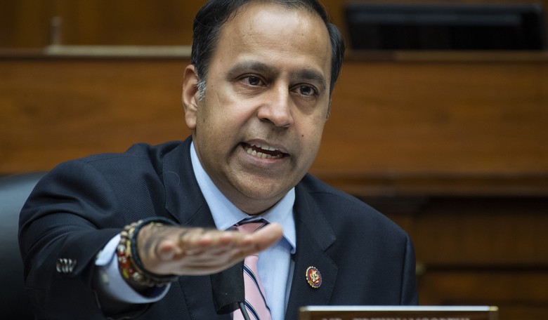Dem Trips Over His Ignorance on Guns in Embarrassing Questioning of Ruger CEO
