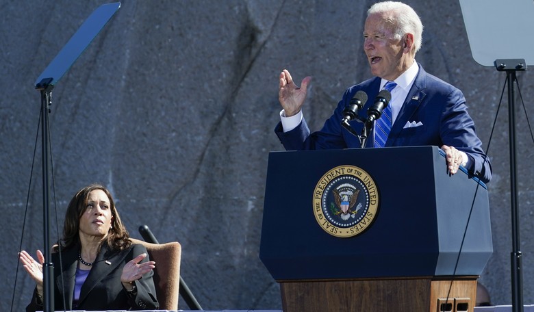 Biden Snapped at Kamala Harris So Hard Even Republicans Couldn't Believe It