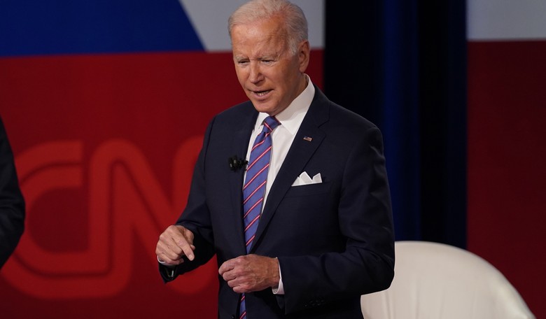 CNN 'Reporter' Gives Head-Spinning Explanation for Biden's 'No Federal Solution' Admission