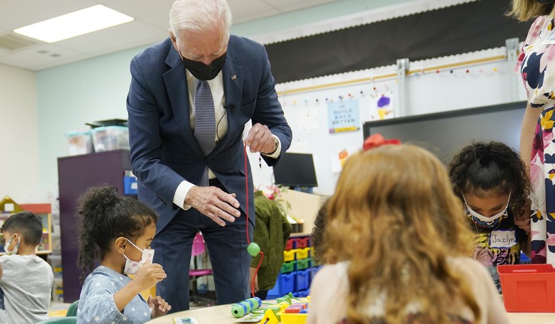 Desperate House Dems Beg Biden to Come Up With 'Bumper Sticker Slogan' for Midterms