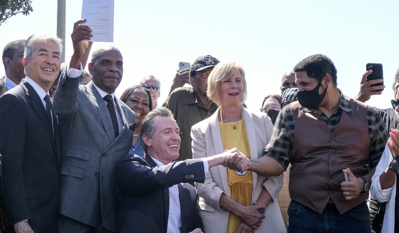 California Panel Approves Limits on Compensation For Slavery