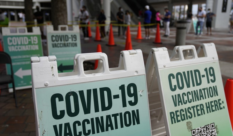 Doctor Who Criticized COVID Vaccines and the FDA, and His Employees, Have Bank Accounts Suddenly Canceled