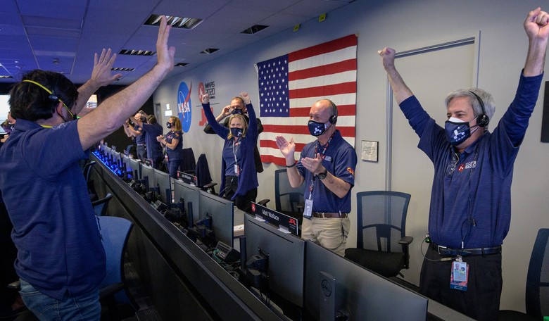 SUCCESS! Perseverance Rover Lands on Mars and Transmits First Images