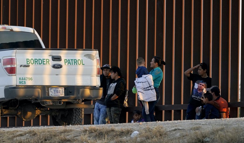 4 Reasons Why Biden’s Handling of The Migrant Crisis Has Been a Total and Utter Disaster