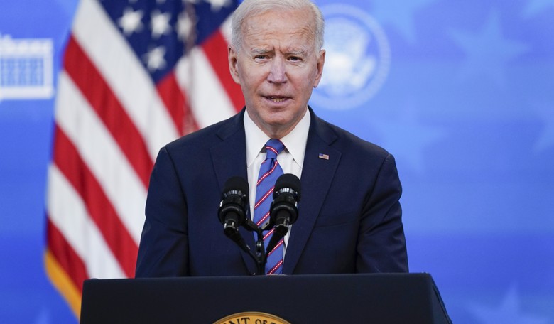 Joe Biden Flip Flops on yet Another Trump-Era Policy, Bans Most Travel From India
