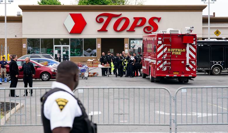 Buffalo Shooter Was Reportedly Put Under Mental Health Evaluation After General Threat in 2021
