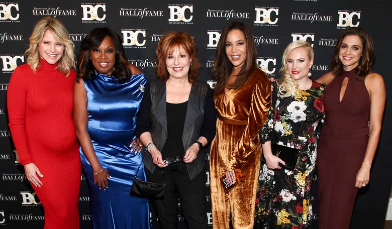 Sunny Hostin Gives Us Tips on How to Spot Toxic Femininity