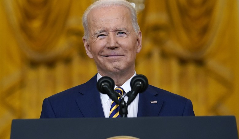 There It Is: Veteran Journalist Blames Lapdog Media's 'Bothsideism' for Biden's Disastrous Presidency