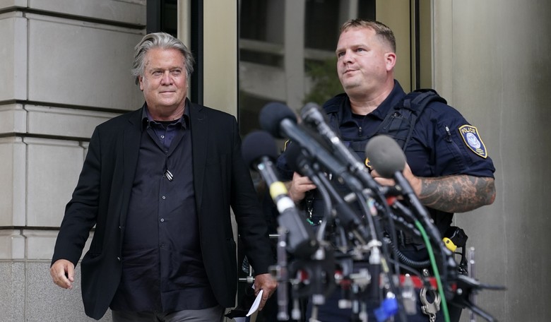 BREAKING: Steve Bannon Surrenders to New York Prosecutors Over Alleged Border Wall Fundraising Scheme