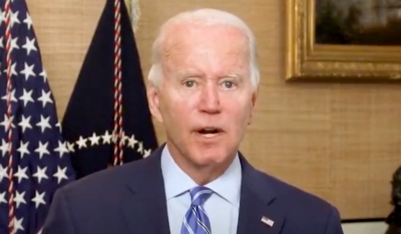 Joe Biden Confounds Onlookers During Back-Slapping Joint Event With Mitch McConnell