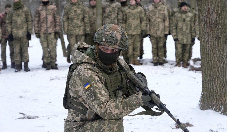 Russia Stumbles in Ukraine but They're Not in Any Danger of Losing the War