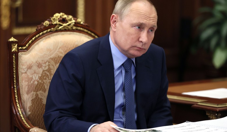 BREAKING: Russia, UK Announce Need for 'Peaceful Resolution' on Ukraine