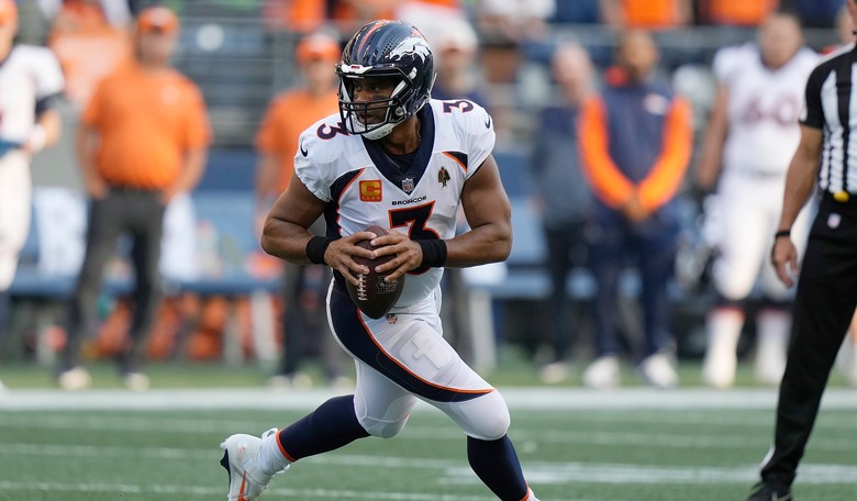 Seahawks Stun Russell Wilson and Broncos on Monday Night Football