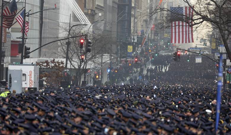 Widow of Slain NYPD Officer Delivers Moving Tribute, Slams DA: 'We Are Not Safe'