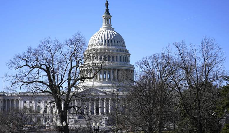 Senate Passes Bill to Expand Veteran Care on Bipartisan Vote