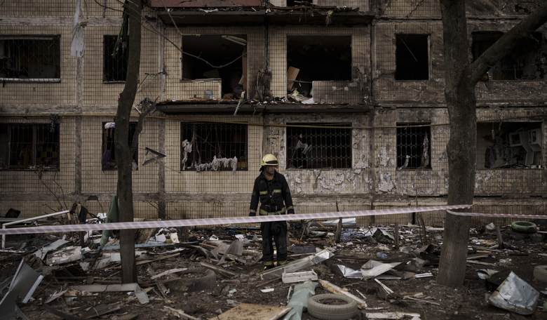 Russia-Ukraine War: Air Raids Continue in Kyiv, Moscow Targeted by Drones While Counter-Offensive Looms