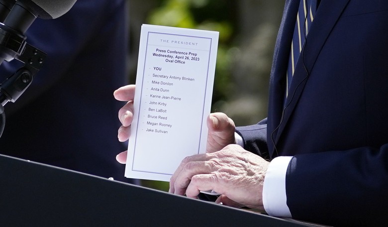 Biden Caught With Cheat Notes Giving Him Reporter’s Question for Press Conference